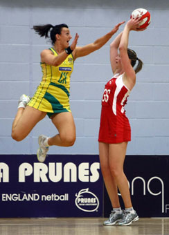 Australia showed why they are still the world’s best team after coming on strong to make it a convincing win over England in the Co-operative International Series maintaining their impressive test record against their great rivals. Australia showed why they are still the world’s best team after coming on strong to make it a convincing win over England in the Co-operative International Series maintaining their impressive test record against their great rivals.