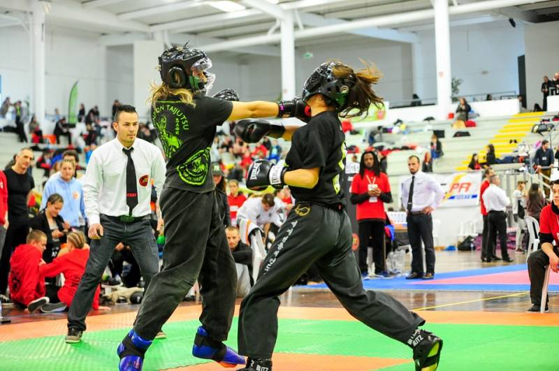 5 Great Reasons Women Should Take Up Boxing