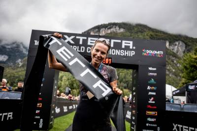 Women sport news - Billouin wins XTERRA World Championship