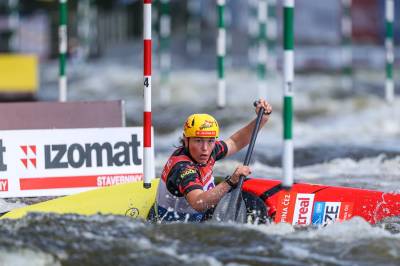 Women sport news - Bozic and Fiserova triumph while champions struggle at slalom world cup