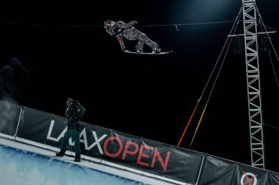 Women sport news - Chloe Kim wins the Halfpipe finals at the Laax Open
