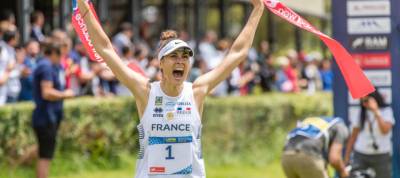 Women sport news - CLOUVEL (FRA) AND JUN (KOR) SAVOUR JOY OF GOLD
