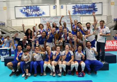 Women sport news - Club World Championship teams pick up trophies at home