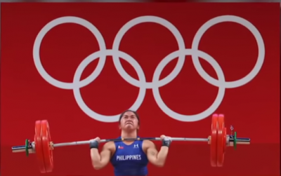 Women sport news - Diaz won gold with a dramatic final lift in the -55kg category before celebrating wildly with her coach.