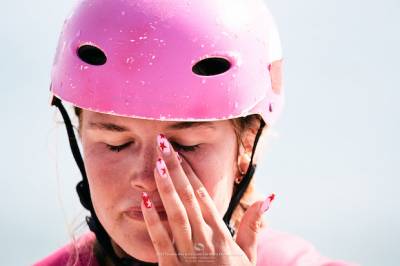 Women sport news - Nina Arcisz of Poland defies the odds to win the girls’ Formula Kite world title