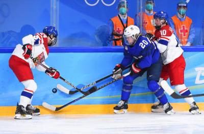 Women sport news - U.S. Women Defeat Czech Republic 4-1 in Quarterfinals